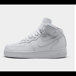 WHITE NIKE AIR HIGHTOPS